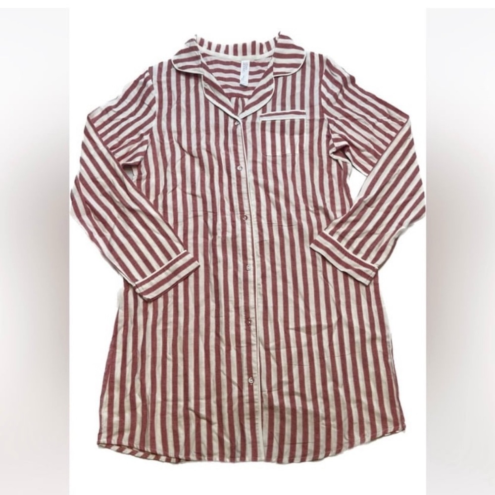 Women Stars Above Flannel Nightgown size XL